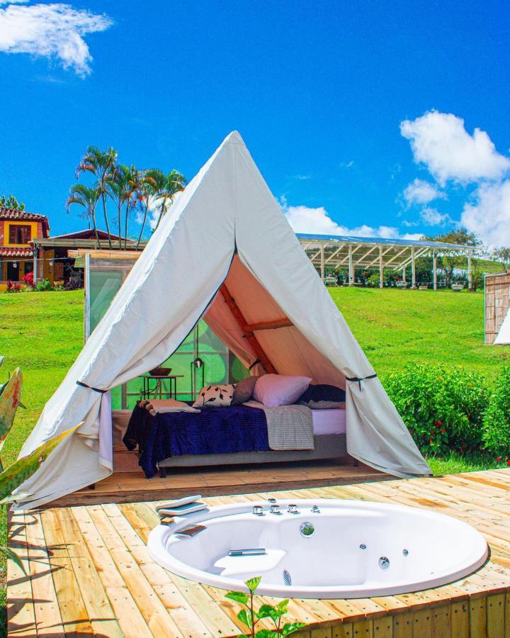 Aw Glamping *